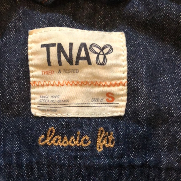 TNA Denim Button Up Shirt. - Picture 10 of 10